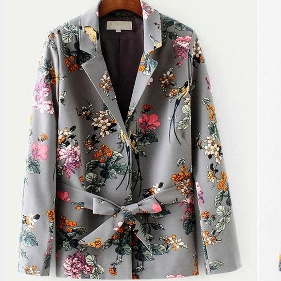 Jackets & Blazers - Floral Tie Blazer